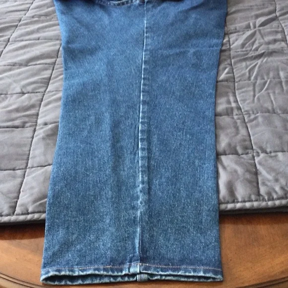 Wrangler Rugged Wear Jeans 48 x 32 - Picture 10 of 11